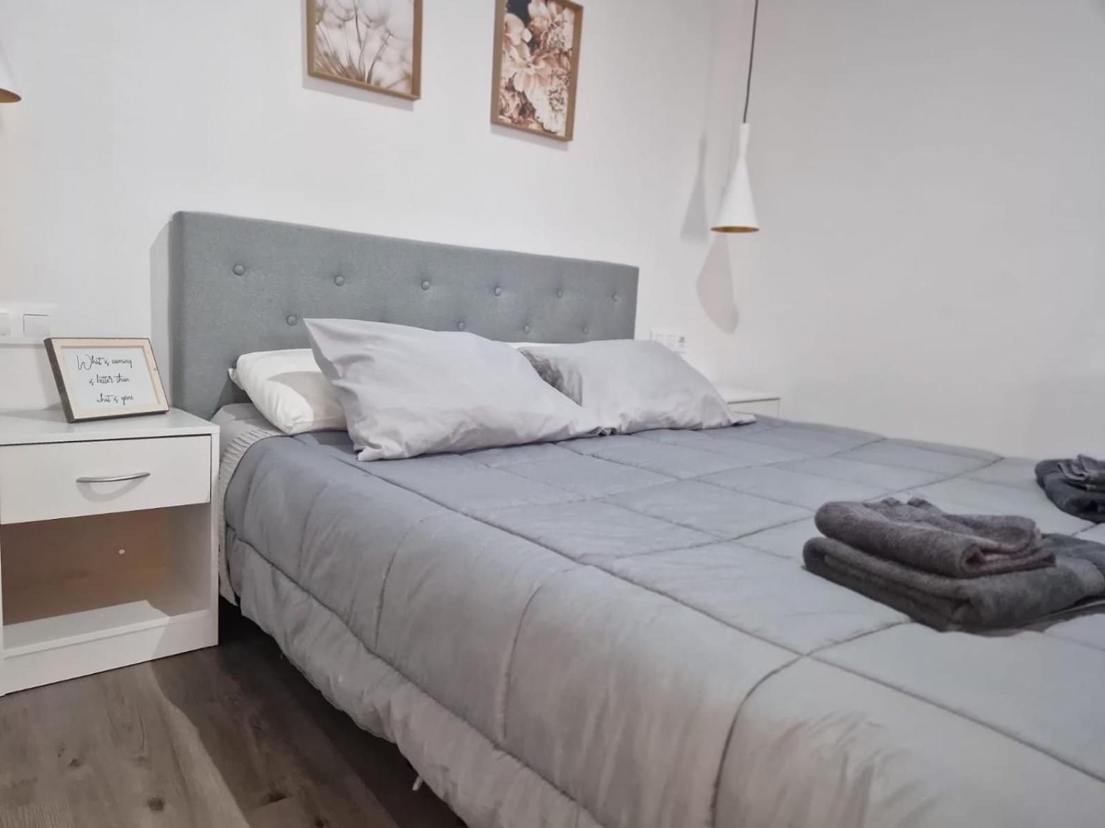 Apartamento Comarca De ハーロー エクステリア 写真